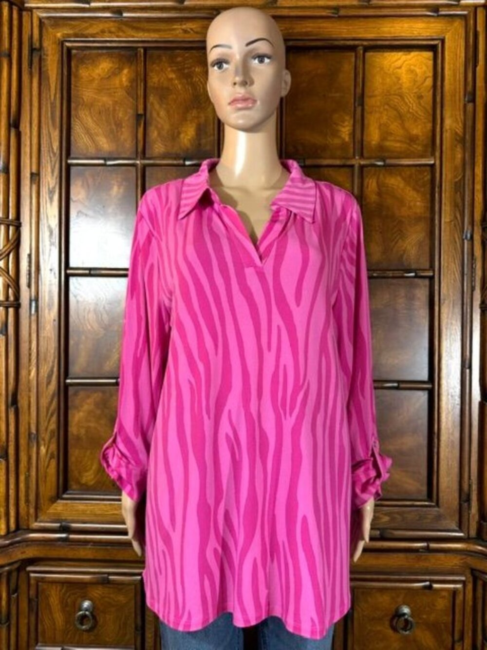 IMAN Pink Zebra Collared Vneck Roll Tab Sleeves Pullover Stretch Knit Top